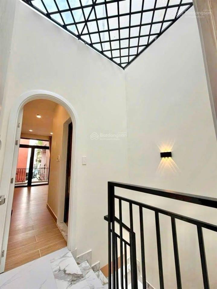 Bán nhà riêng tại đường hoàng diệu, 4,6 tỷ, 35m2 nhà đẹp, pháp lý uy tín
