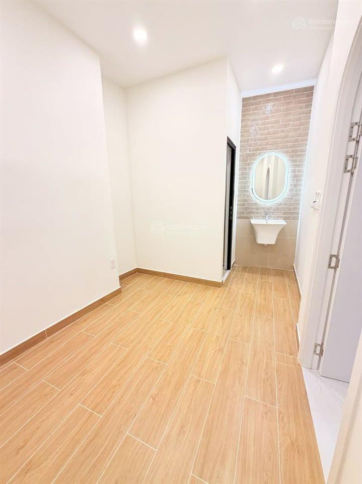 Bán nhà riêng tại đường hoàng diệu, 4,6 tỷ, 35m2 nhà đẹp, pháp lý uy tín
