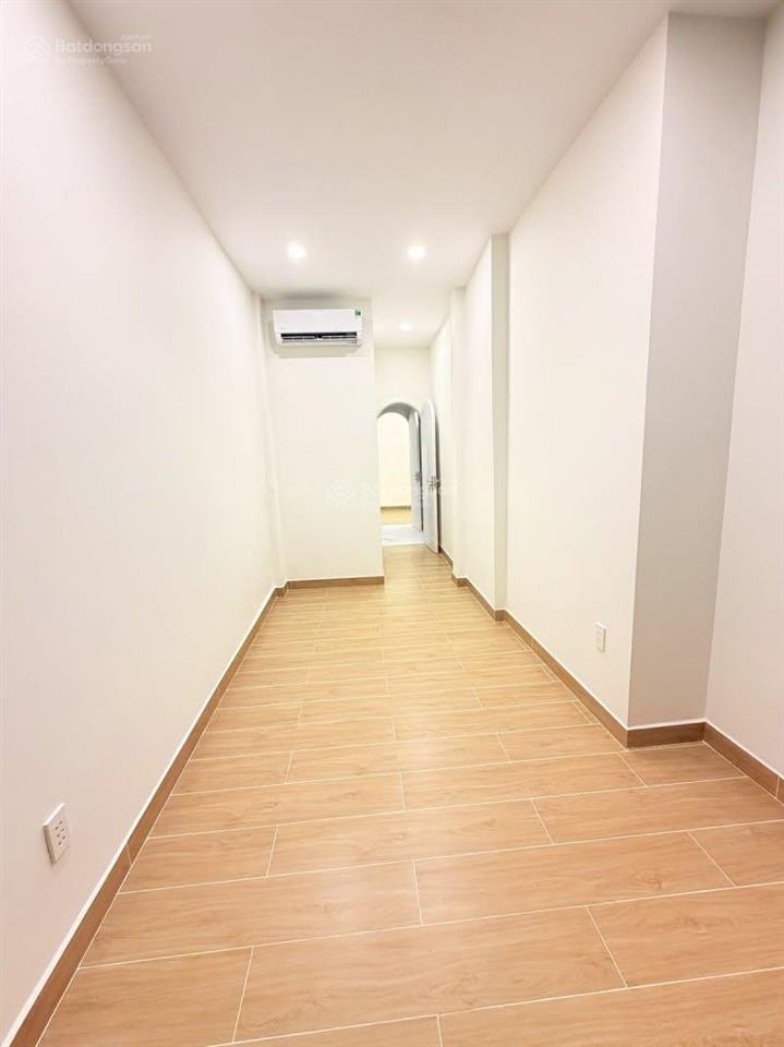 Bán nhà riêng tại đường hoàng diệu, 4,6 tỷ, 35m2 nhà đẹp, pháp lý uy tín