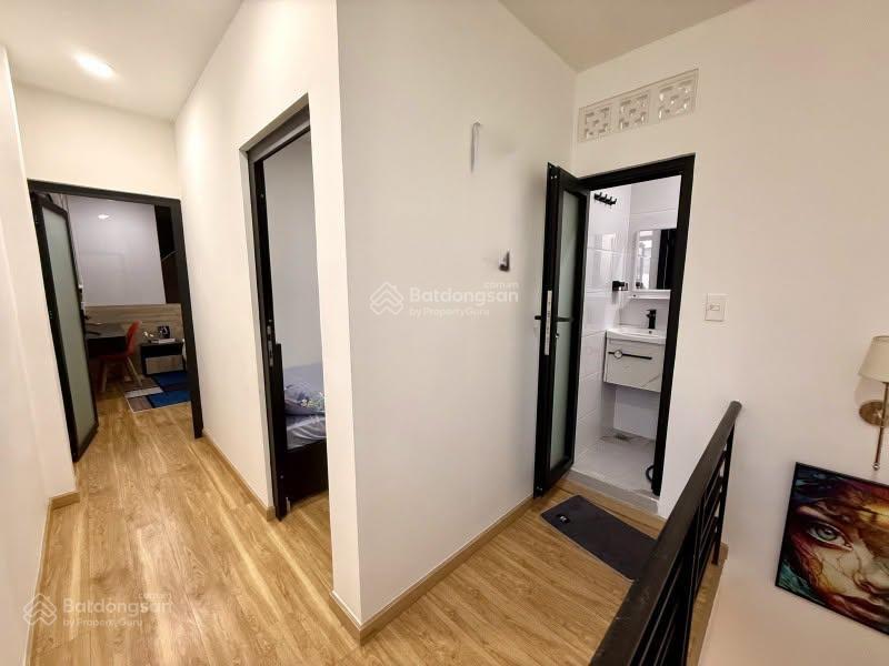 Hot! nguyễn trọng tuyển, 36m2, mới đẹp, tặng full nội thất, nhỉnh 6 tỷ (tl)