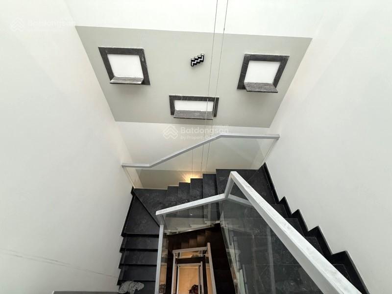 Hxh 8m thông, ô tô tới cửa nhà, dt 45 m2, 5 tầng, tiện ở, kinh doanh, chỉ 9.x t.ỷ (tl thiện ý).