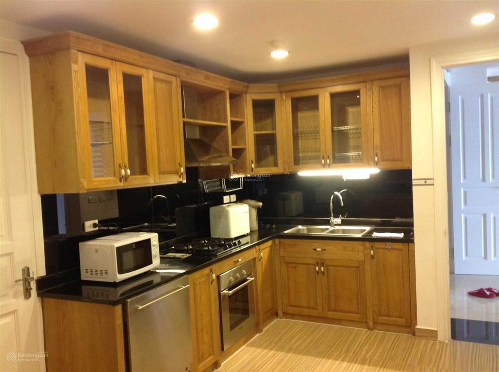 Tôi cần bán chcc lạc hồng, tây hồ, 76.6m2, 2pn, giá 6.1 tỷ.  0981 545 ***