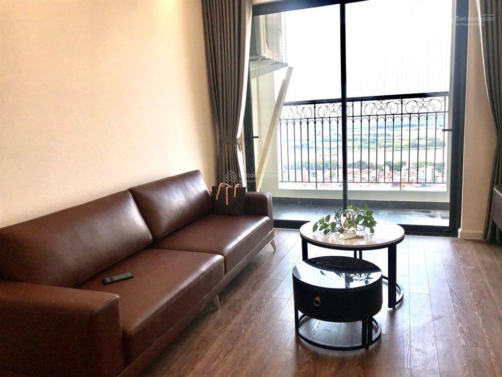 Cho thuê căn hộ phố đội cấn, ba đình, 170m2, 4pn, full nội thất, 23 tr/th.  0981 545 ***
