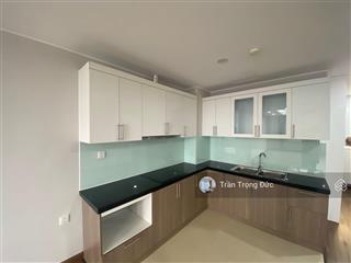 Cho thuê căn hộ chung cư số 6 đội nhân, ba đình, 75m2, 2pn, nội thất gần đầy đủ, 13 tr/tháng