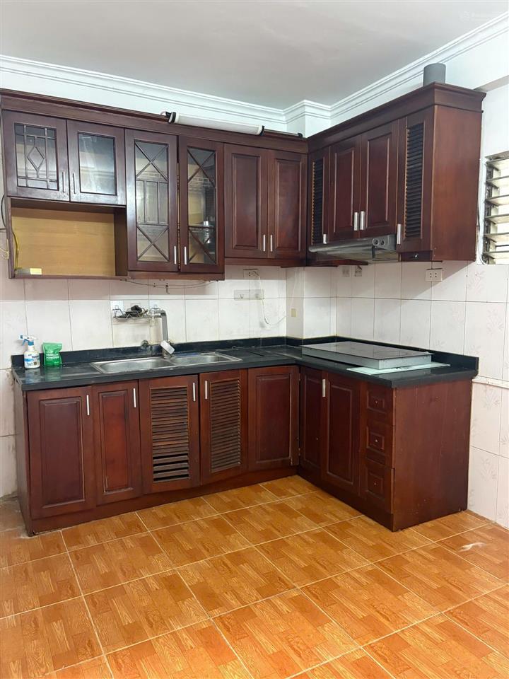 Cho thuê căn hộ chung cư tt 34a trần phú, ba đình, 90m2, 3pn, nhà đẹp, 11 tr/tháng.  0981 545 ***