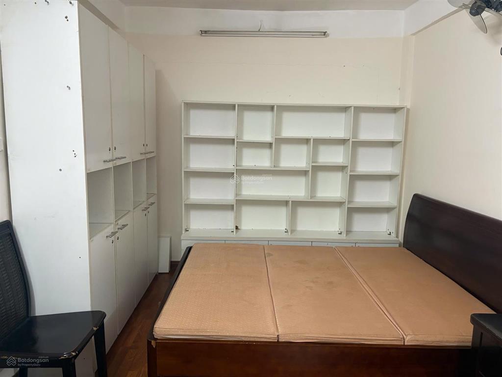 Cho thuê căn hộ chung cư tt 34a trần phú, ba đình, 90m2, 3pn, nhà đẹp, 11 tr/tháng.  0981 545 ***