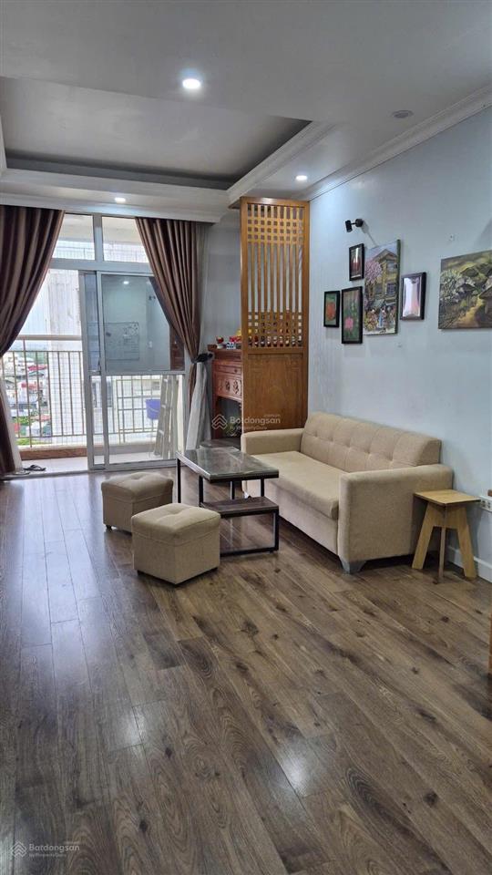 Cho thuê chcc hoa đào, 713 lạc long quân, 86m, 2pn, full nội thất, 10.5 tr/th.  0981 545 ***