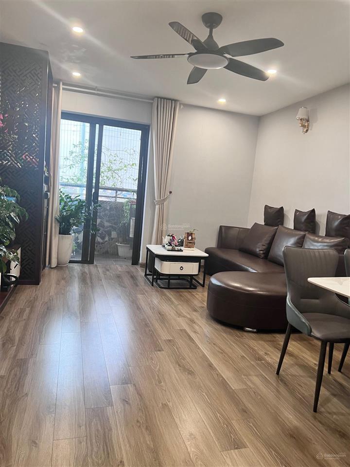 Tôi cần cho thuê căn hộ chung cư phố đội cấn, ba đình, 80m2 2pn, 13 triệu/tháng.  0379 606 ***