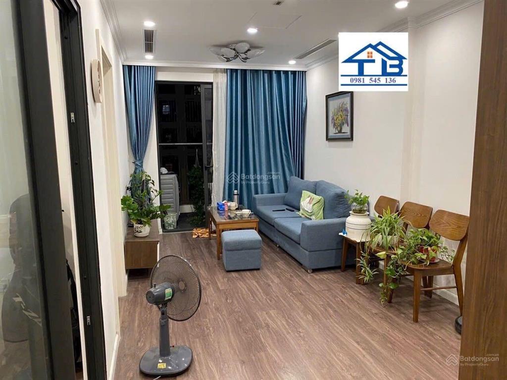 Chính chủ cho thuê căn hộ số 6 đội nhân, 91m, 3pn, nhà đẹp, 14 tr/th.  0981 545 ***
