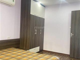 Cho thuê căn hộ văn phòng trung ương đảng 260 đội cấn, 95m, 3pn, full đồ, 15 tr.  0981 545 ***