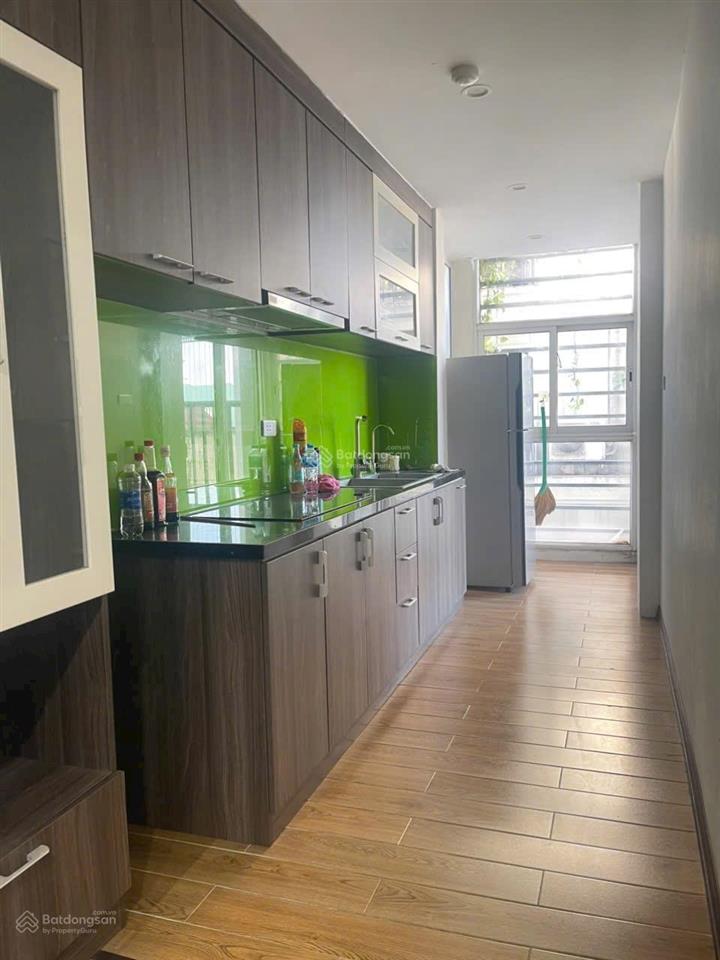 Cho thuê căn hộ văn phòng trung ương đảng 260 đội cấn, 95m, 3pn, full đồ, 15 tr.  0981 545 ***