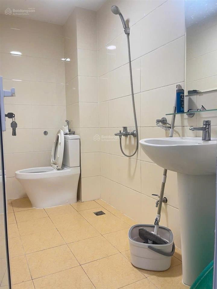Cho thuê căn hộ văn phòng trung ương đảng 260 đội cấn, 95m, 3pn, full đồ, 15 tr.  0981 545 ***
