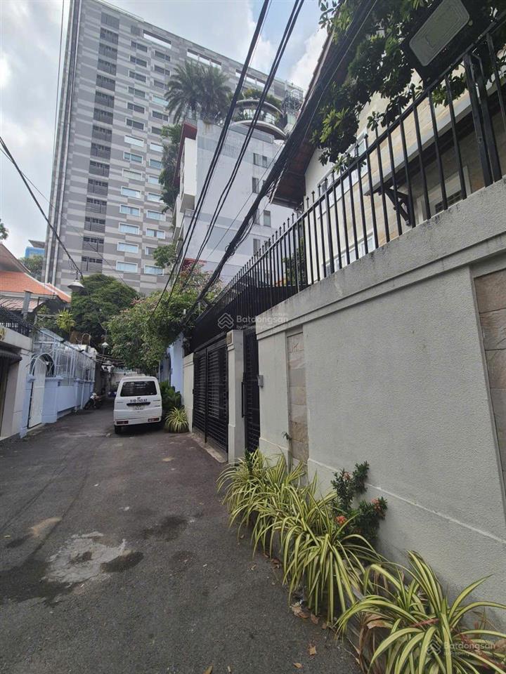 Biệt thự siêu khủng cao thắng dt 26.2x18, cn 471m trung tâm q3, giá 166 tỷ