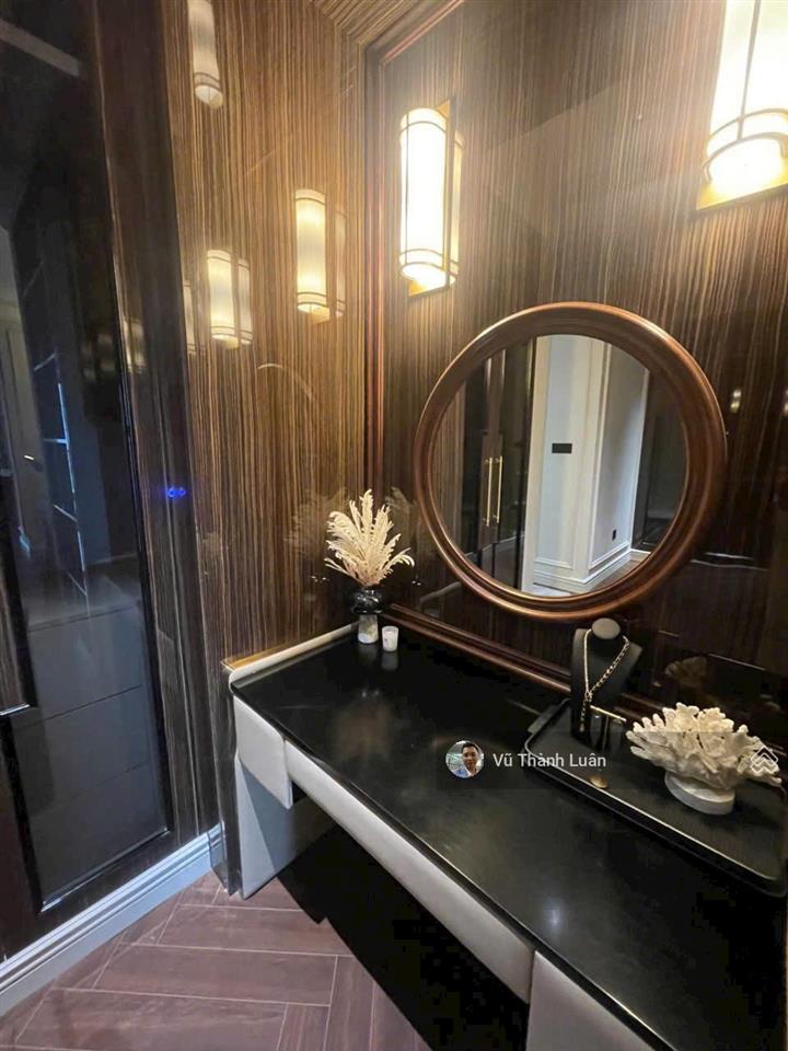 Giá thật rẻ vô địch căn 50m2 vị trí cực đẹp giá 9,8 tỷ chiết khấu nổi bật  ngay 0943 775 ***