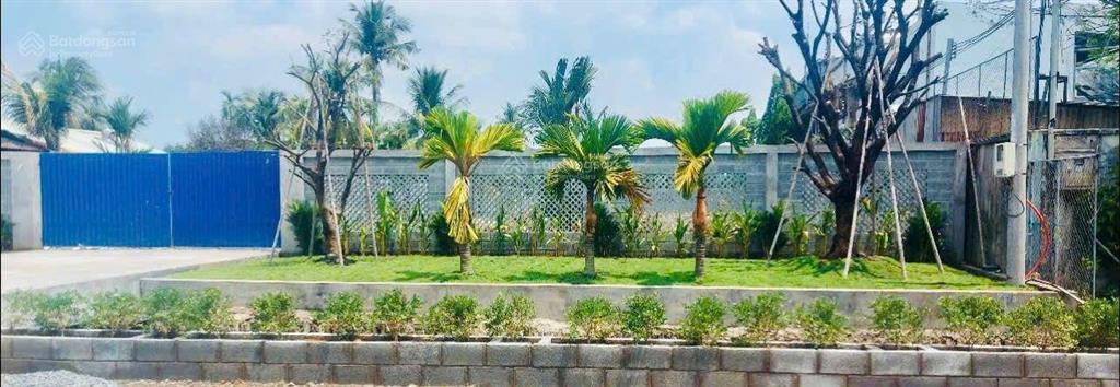 Bán 1638m2 mặt tiền nhị bình 4, đường container