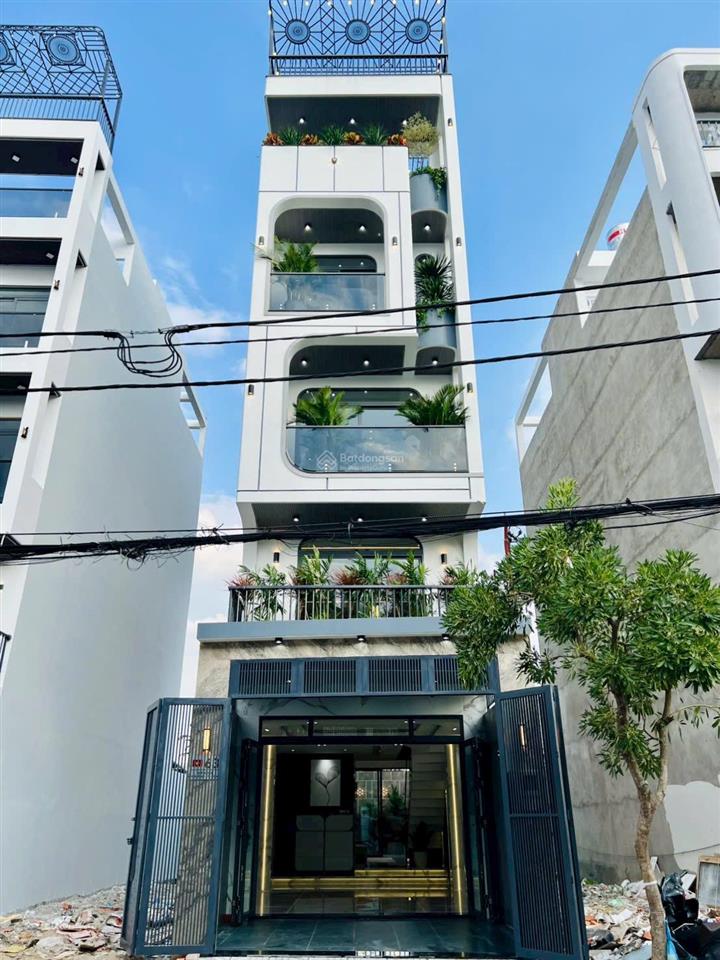 Bán nhà 4x21 có thang máy, mặt tiền đường tx23 cũ, đường nhựa thông 10m có vỉa hè. nhà xây mới 100%