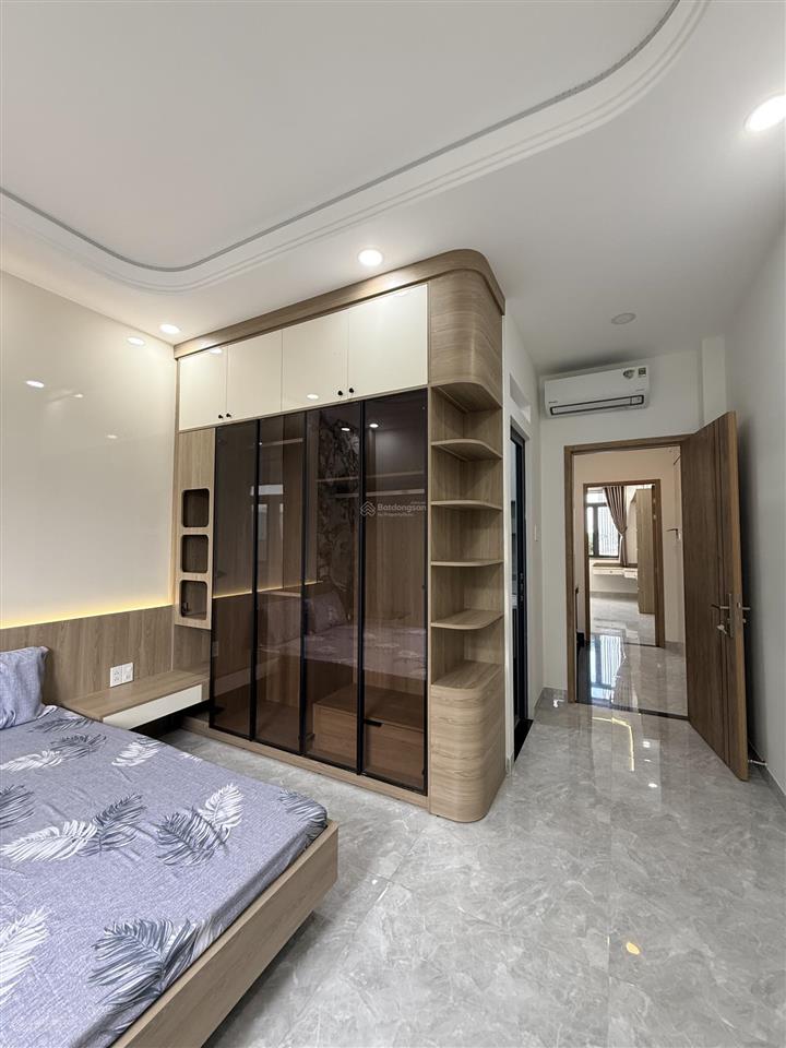 Bán nhà 4 x 17,3m, xây mới 100%, full nội thất xịn xò. chỉ việc xách vali vào ở