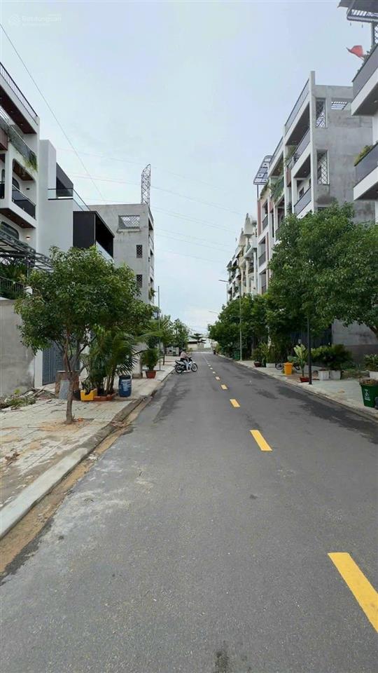 Bán đất ngay chung cư picity, 4x28 full thổ cư. đường nhựa 12m có vỉa hè 2 bên