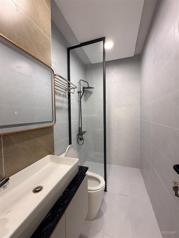 Bán nhà xây mới full nội thất, thiết kế cực có gụ. diện tích siêu khủng khiếp