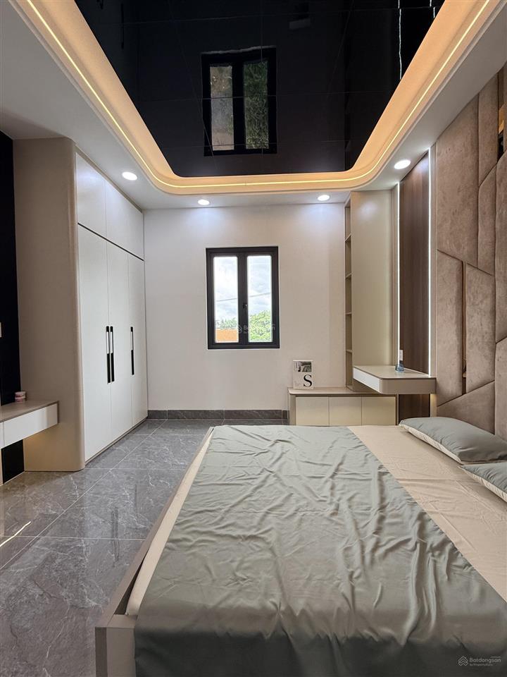 Bán nhà xây mới full nội thất, thiết kế cực có gụ. diện tích siêu khủng khiếp