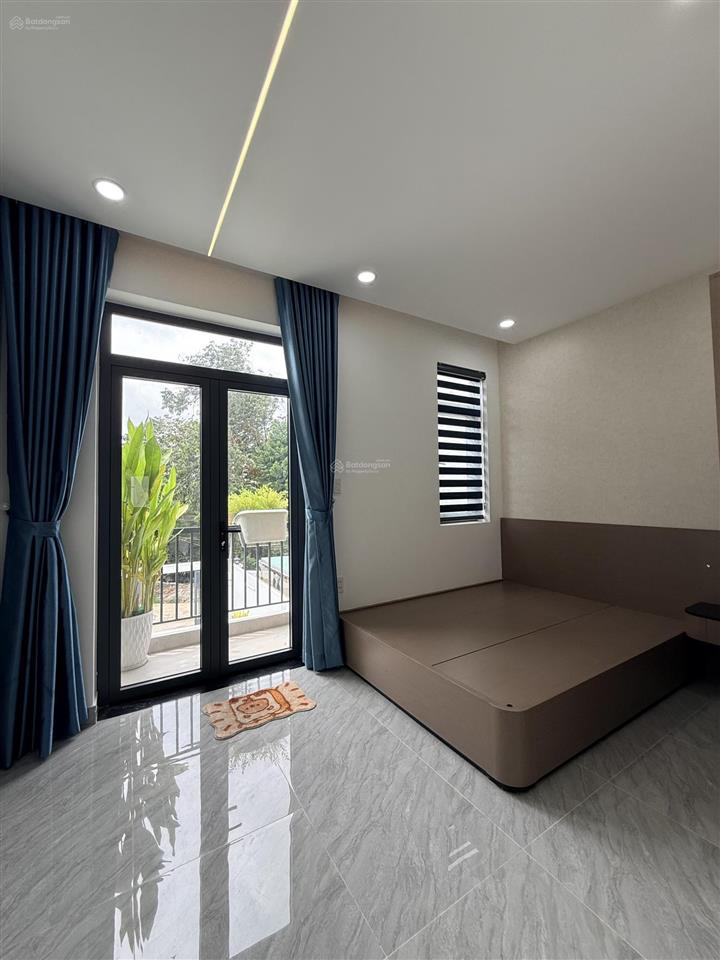 Bán nhà 2 lầu xây mới, diện tích 4m3 x 24, diện tích sử dụng thoải mái