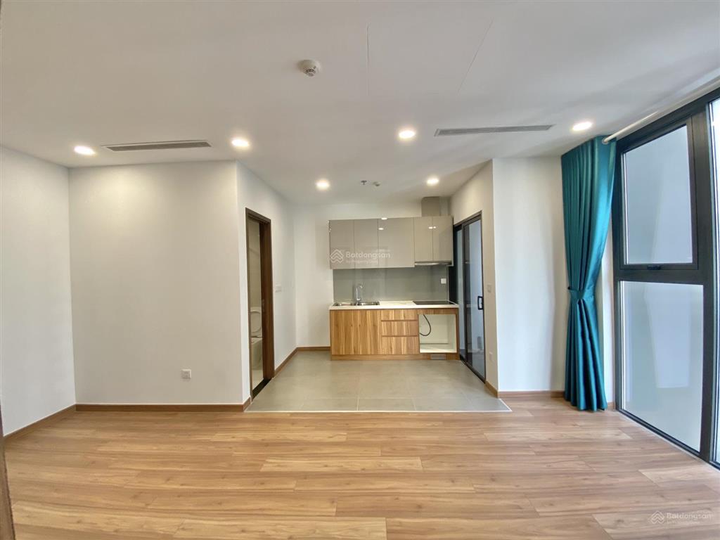 Chính chủ bán gấp 2 phòng ngủ 1 vệ sinh  53m2 giá 5,5 tỷ, sổ hồng sẵn