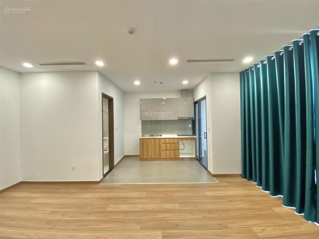 Chính chủ bán gấp 2 phòng ngủ 1 vệ sinh  53m2 giá 5,5 tỷ, sổ hồng sẵn