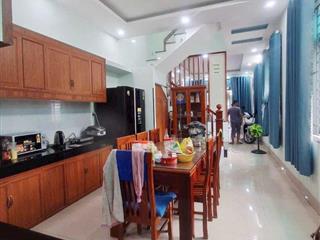 Bán nhà 1 trệt 2 lầu, Vị Trí Đẹp, Góc 2 mặt tiền, phường Tân Hiệp 