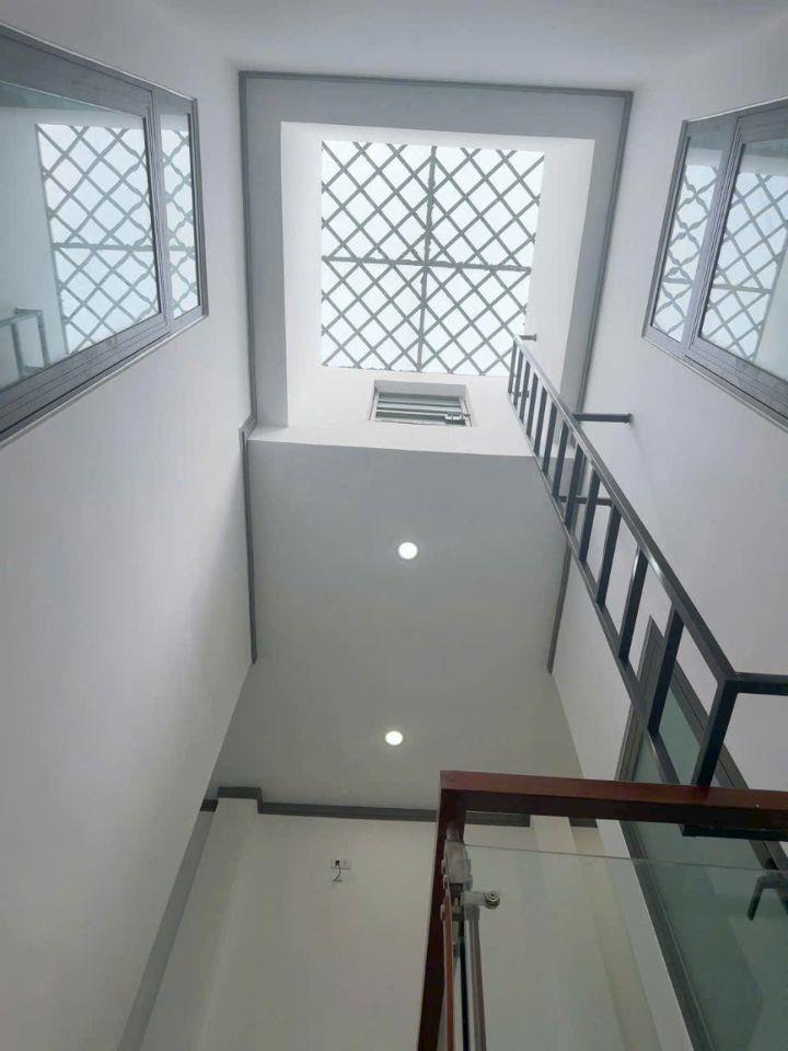 Bán Nhà 1 Trệt 1 Lầu, DT 61M2, 2Tỷ750Tr, Gần Chợ Nhỏ Kp1, Phường Tân Hiệp.