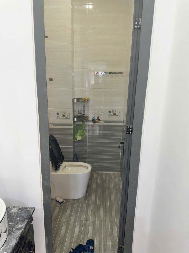 Bán Nhà 1 Trệt 1 Lầu, DT 61M2, 2Tỷ750Tr, Gần Chợ Nhỏ Kp1, Phường Tân Hiệp.