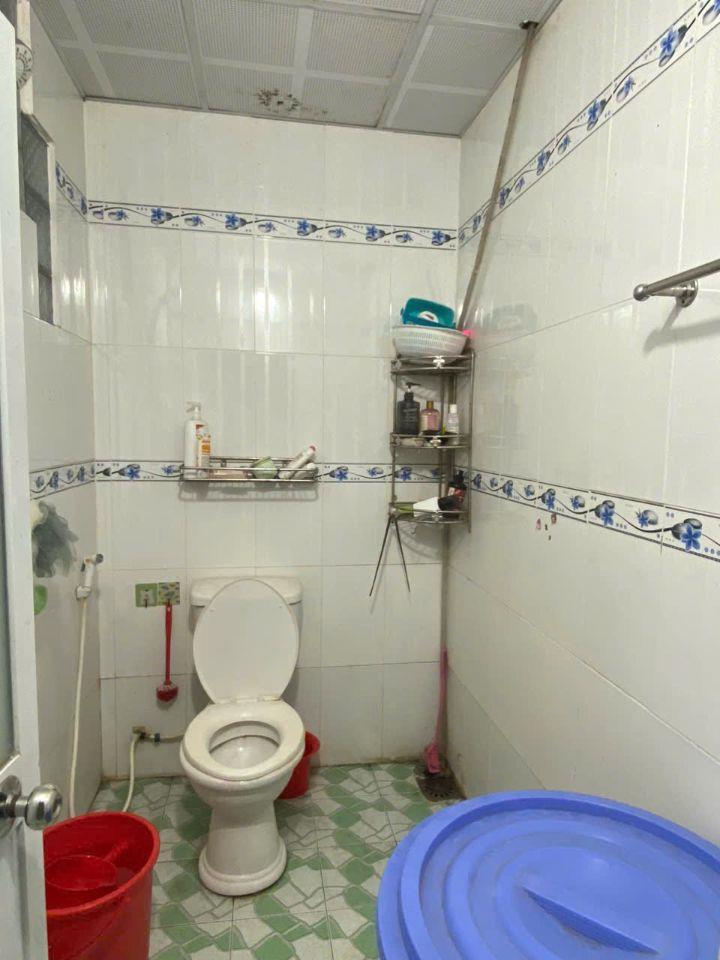 Bán Nhà cấp 4, DT 100M2, Đường 8M, Sổ Thổ Cư, KDC Đinh Thuận, Phường Tân Hiệp.