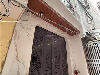 Bán nhanh ccmn mới xây 7 tầng doanh thu ~800tr/năm khu vực mễ trì