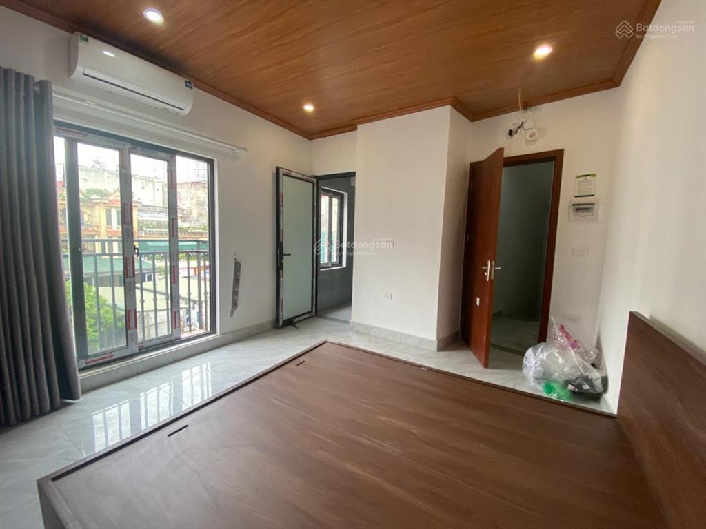 Ccmn cách mặt đường phú mỹ 20m, 7 tầng thang máy, doanh thu nét 450tr/năm.