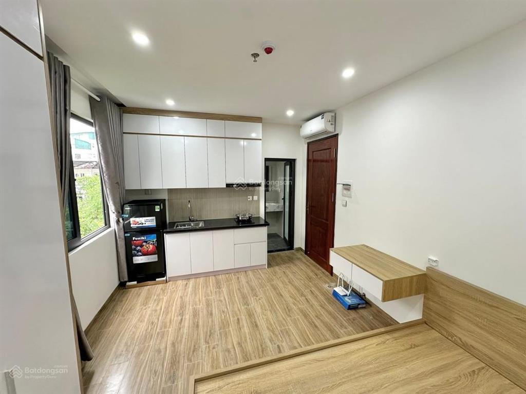Siêu phẩm dòng tiền mặt phố mỹ đình, lô góc 4 mặt thoáng, 10 tầng thang máy doanh thu 3,6 tỷ/năm.