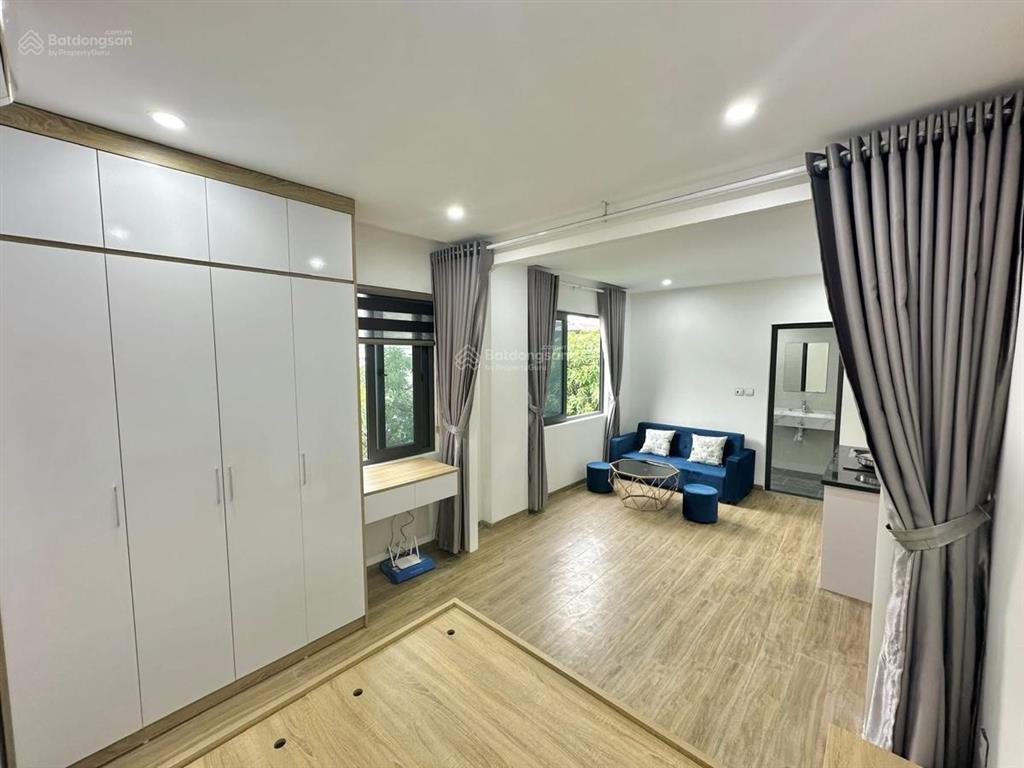 Siêu phẩm dòng tiền mặt phố mỹ đình, lô góc 4 mặt thoáng, 10 tầng thang máy doanh thu 3,6 tỷ/năm.
