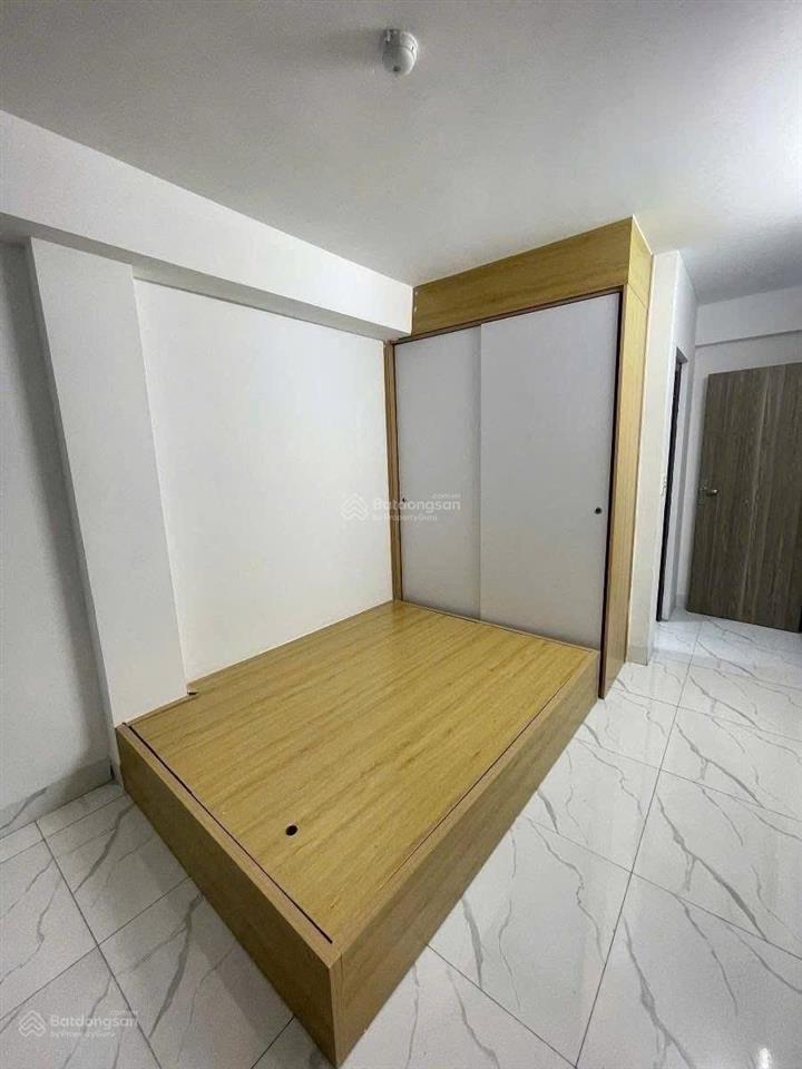 Ccmn mặt ngõ phú đô, xây mới 7 tầng thang máy, doanh thu khủng 150tr/tháng.