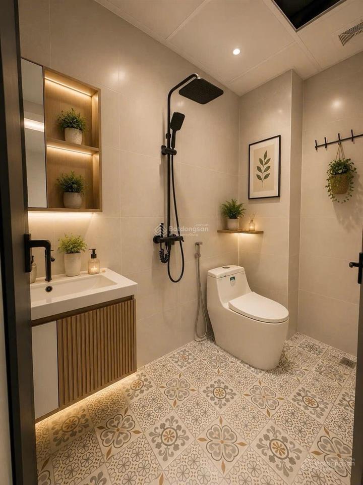 Siêu phẩm ccmn đội cấn, đi bộ 5 phút đến lăng bác, doanh thu 1,3 tỷ/năm.