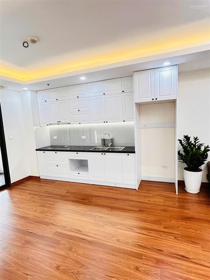 Bán căn hộ chung cư ct5 mhdi lê đức thọ  70m2  full nt  giá tốt