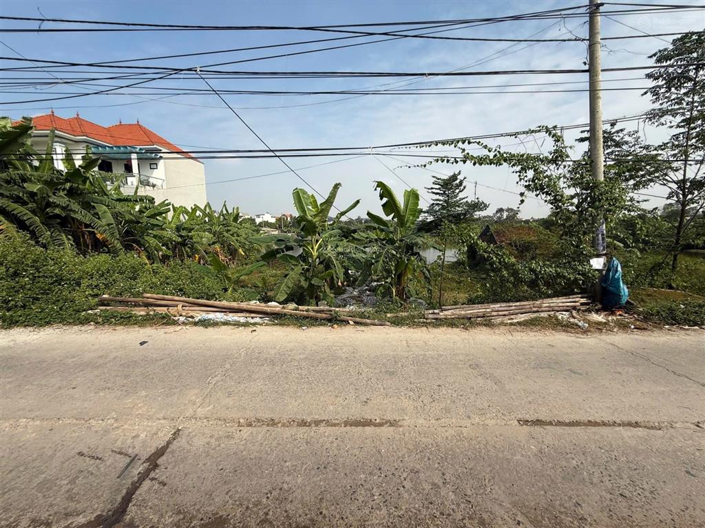 Bán đất tại thị trấn chúc sơn, 53 triệu / m2, 100 m², mặt tiền 5m