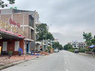 Siêu phẩm trục chính dmc lô cạnh góc view hồ sen cực hiếm