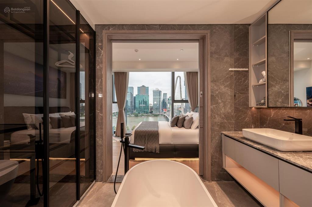 Full giỏ hàng the opera thủ thiêm  cầm chìa khóa  giá thật  t11/2026