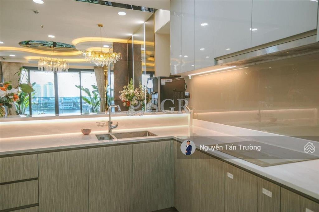 Tấn trường bán nhanh 4pn  the river thủ thiêm  202m2  giá 55 tỷ