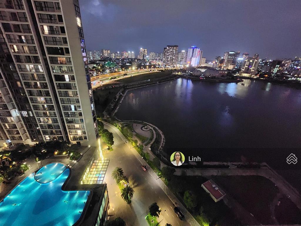 Cho thuê căn góc vinhomes skylake s2.06, gồm 4 phòng ngủ, view hồ đẹp, nội thất hiện đại