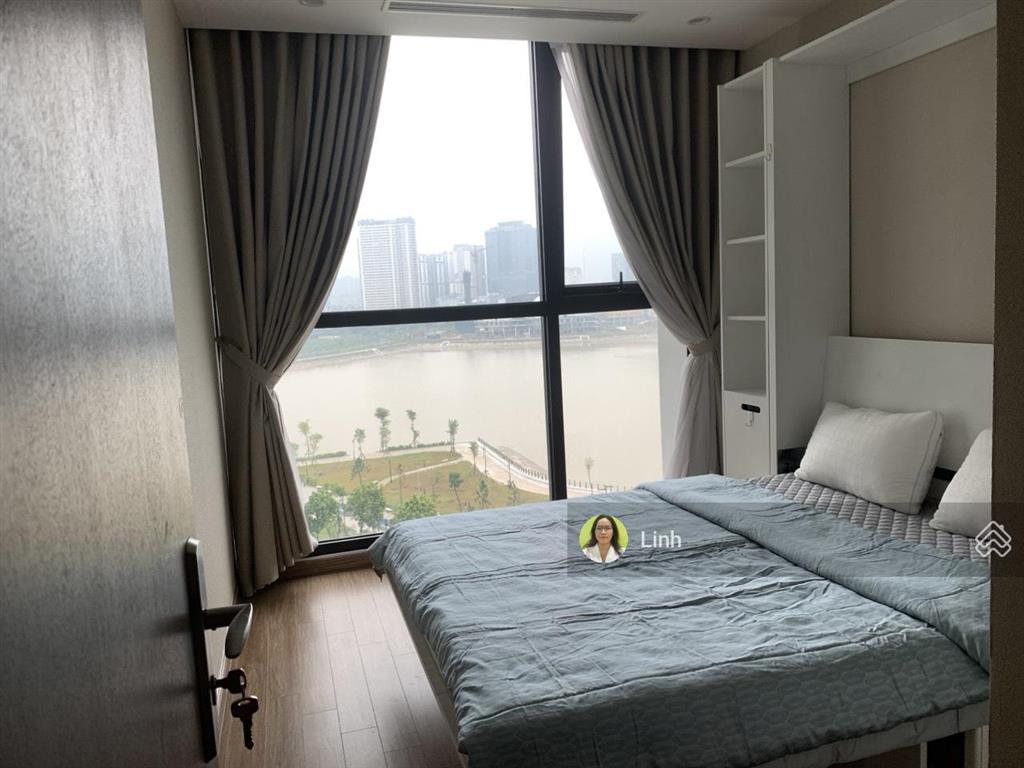 Cần bán nhanh căn hộ 3 ngủ, trục s3.20, view hồ, chung cư vinhomes skylake