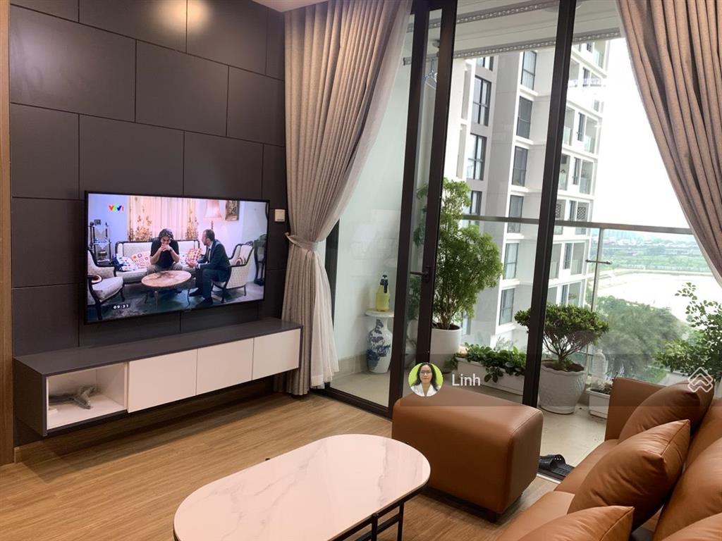 Cần bán nhanh căn hộ 3 ngủ, trục s3.20, view hồ, chung cư vinhomes skylake