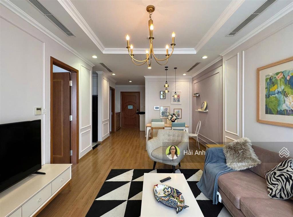 Vào ở được luôn căn hộ 2 phòng ngủ, đủ đồ, nhà mới đẹp, tầng cao vinhomes nguyễn chí thanh