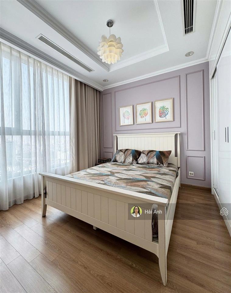 Vào ở được luôn căn hộ 2 phòng ngủ, đủ đồ, nhà mới đẹp, tầng cao vinhomes nguyễn chí thanh