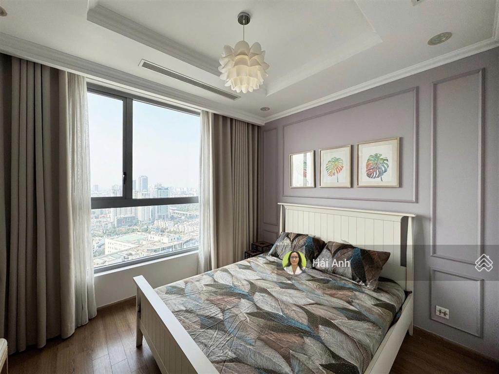 Vào ở được luôn căn hộ 2 phòng ngủ, đủ đồ, nhà mới đẹp, tầng cao vinhomes nguyễn chí thanh