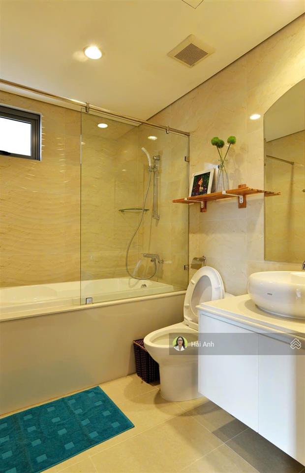 Vào ở được luôn căn hộ 2 phòng ngủ, đủ đồ, nhà mới đẹp, tầng cao vinhomes nguyễn chí thanh
