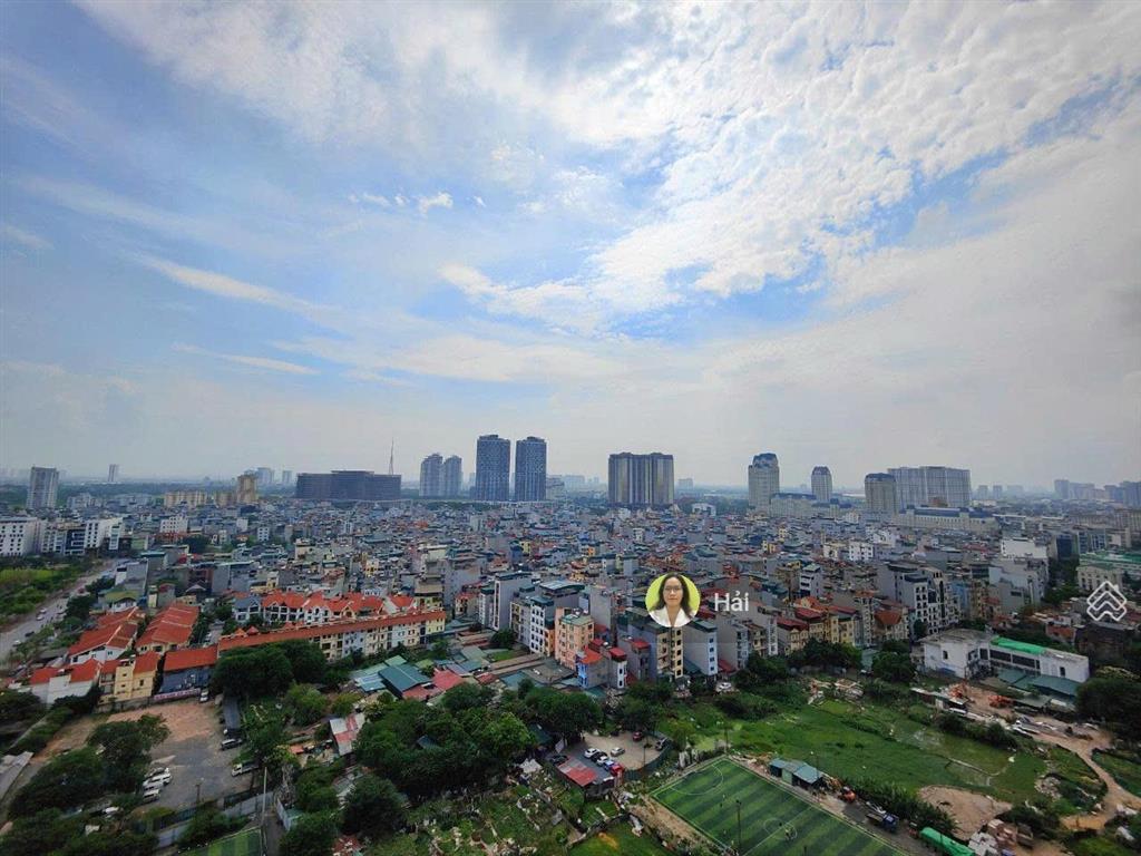 Cho thuê căn hộ 2pn vinhomes west point, đối diện trung tâm hội nghị quốc gia, đủ đồ đẹp